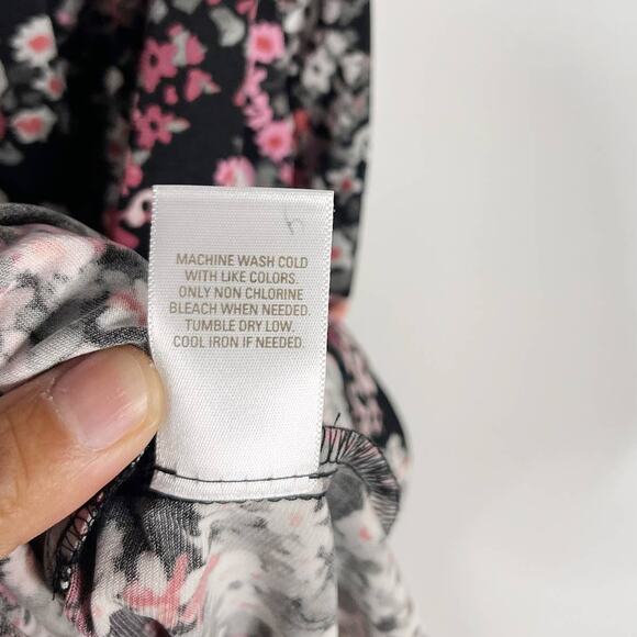 Roz & Ali 8 Black Pink Floral Fit and Flare Pleated Dress Short Sleeve Pockets - Picture 11 of 11